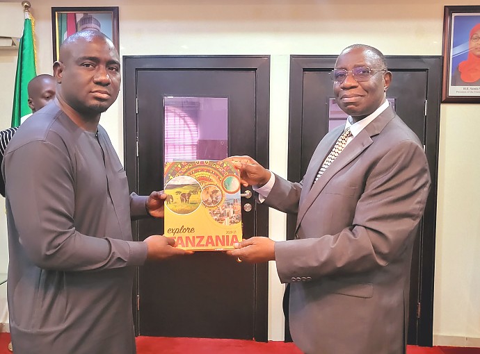 H. E. Dr. Benson Alfred Bana with Mr Issouf Sana, President Ind. MOVE Sarl.