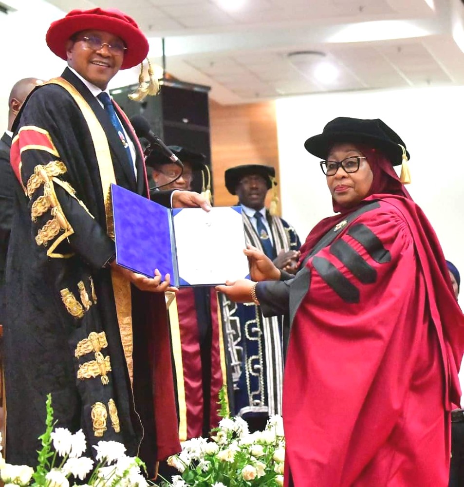 H. E. Jakaya Mrisho Kikwete and Her Excellency, Samia Suluhu Hassan, President of the United Republic of Tanzania.