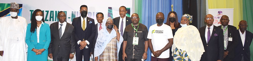 A cross section of key speakers and some of the  investors at the TN-TIT Forum in Abuja, 04/05/2021.