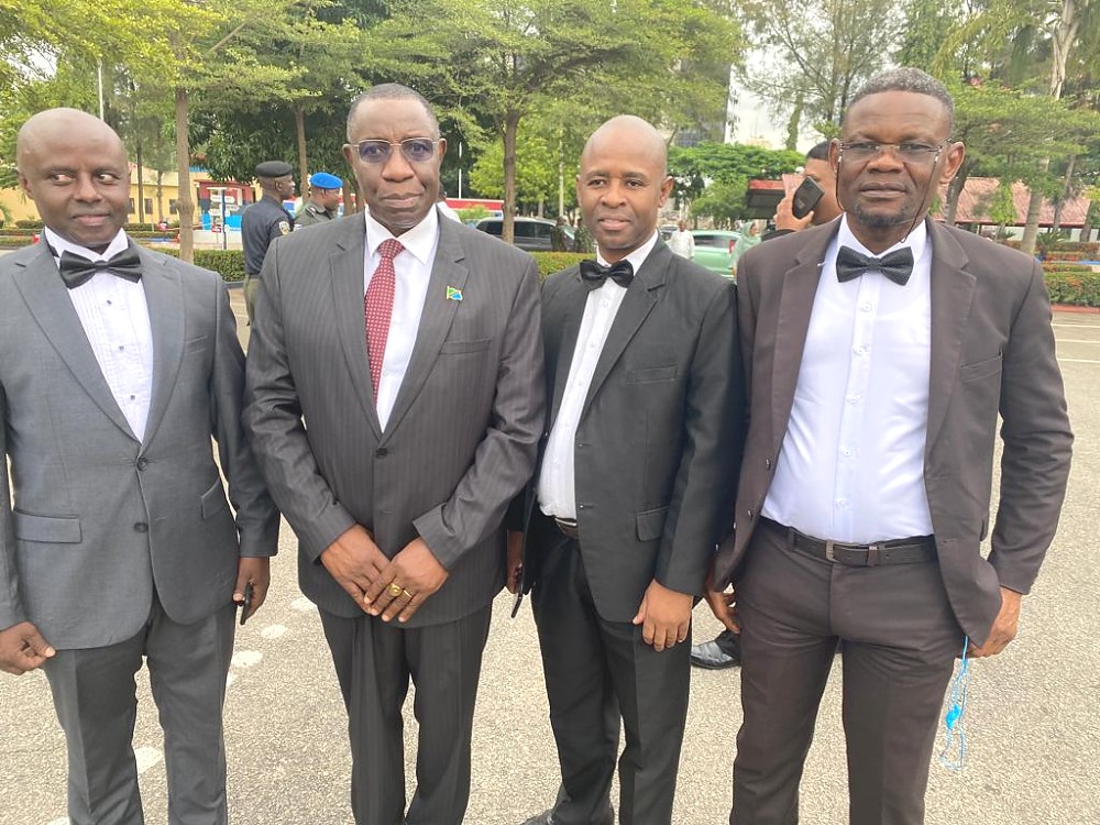 His Excellency Dr. Benson Alfred Bana, Col Kasyupa and his course mates.